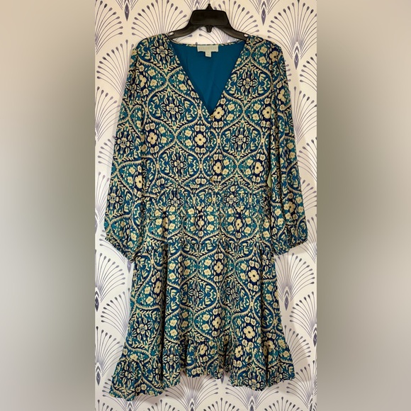 Ryegrass Dresses & Skirts - Blue and Cream V-Neck Casual Sundress with 3/4 Bishop Sleeves 2X PTP-24-26